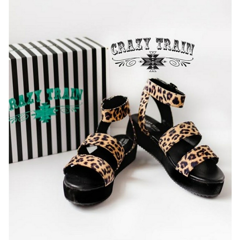 🌵Crazy Train 🐎 Leave It To Leopard Sandals